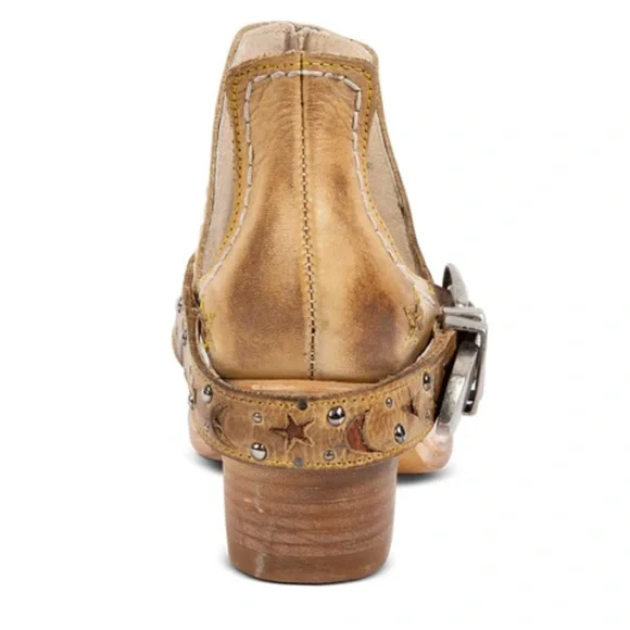 NWT Freebird White and Tan Western Ankle Boots - Picture 6 of 8